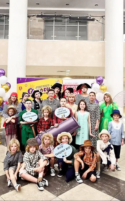 photo_5280505992733387064_y