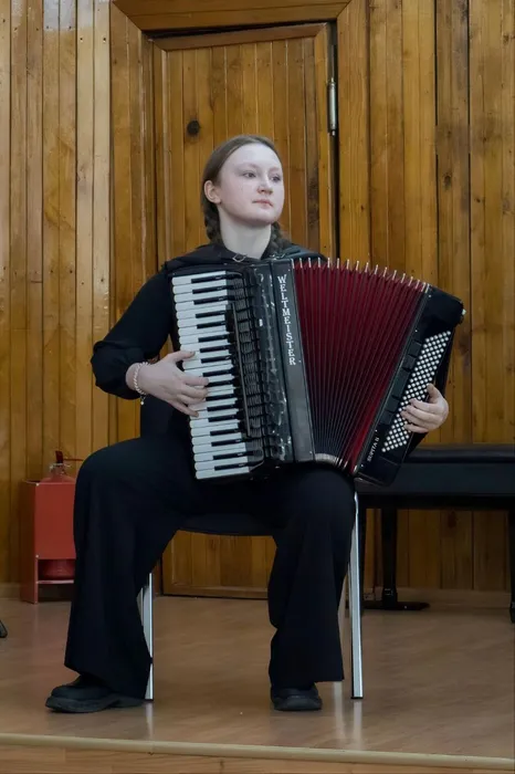 photo_2025-04-27_19-55-56