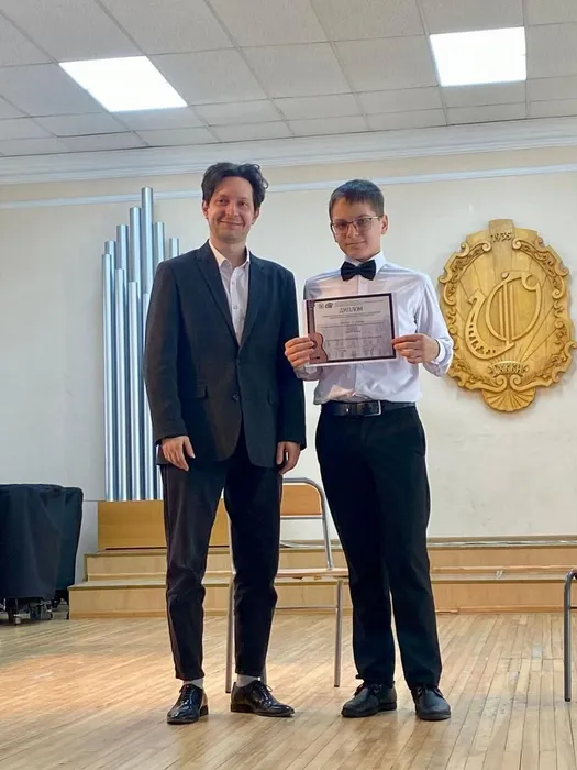 photo_2025-03-08_16-50-06