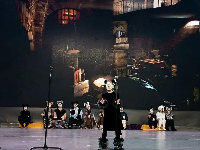 photo_5202011123187046805_y