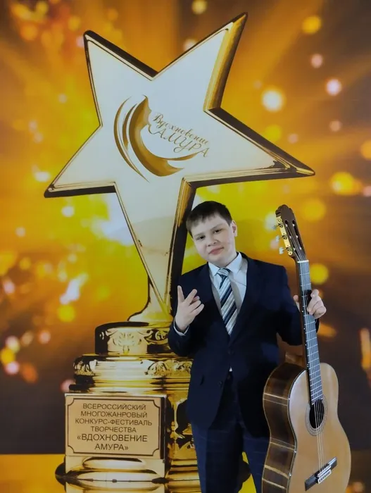 5427110372055315520 (1)