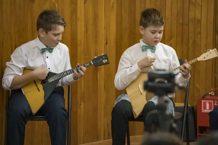 photo_5317033663088683206_y