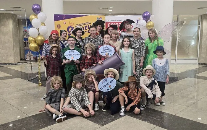 photo_5280507813799522797_y