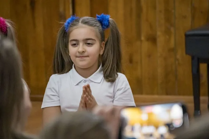 photo_5317033663088683217_y